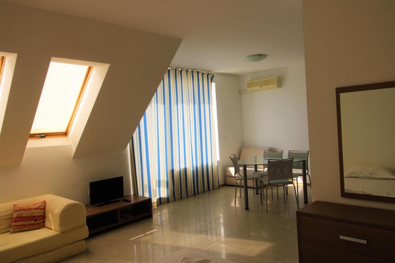 Menada Belle View Apartments Święty Włas Zewnętrze zdjęcie