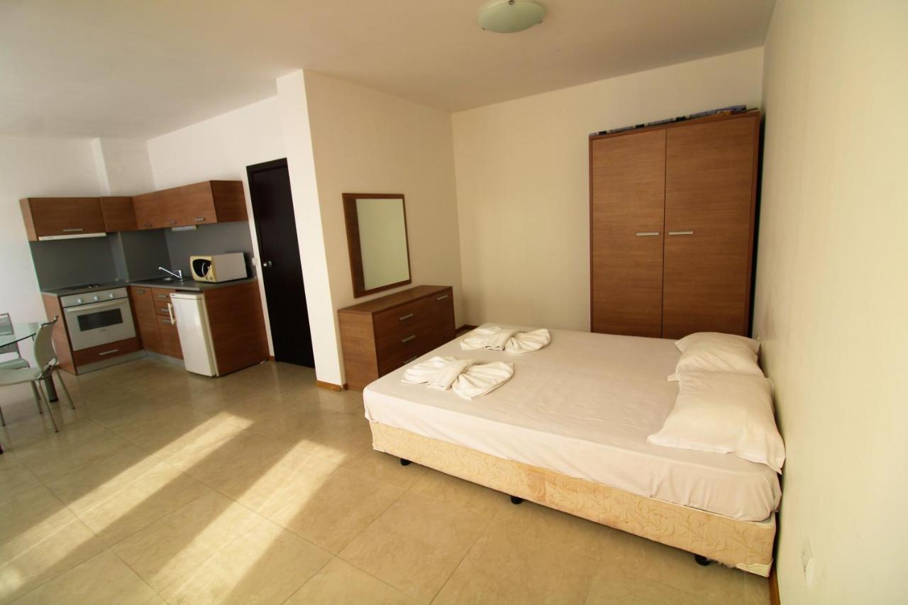 Menada Belle View Apartments Święty Włas Zewnętrze zdjęcie